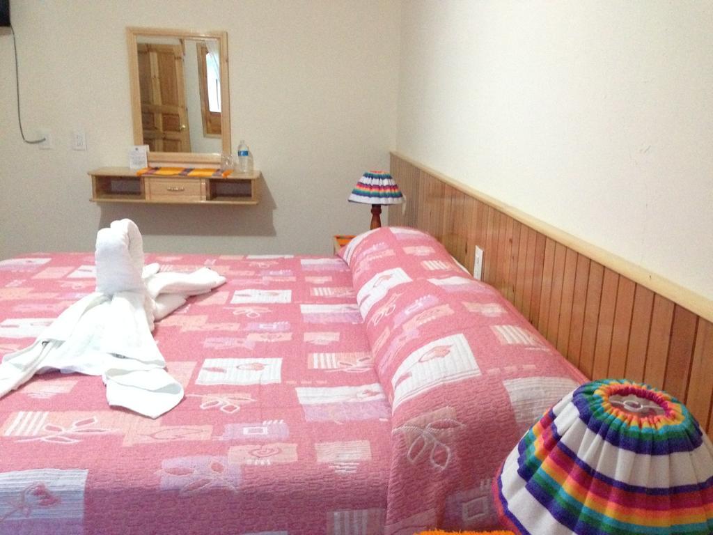Hotel Posada Las Rosas San Cristóbal de Las Casas Pokój zdjęcie